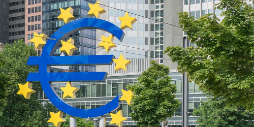 Monetary policy: from market neutrality to carbon neutrality?